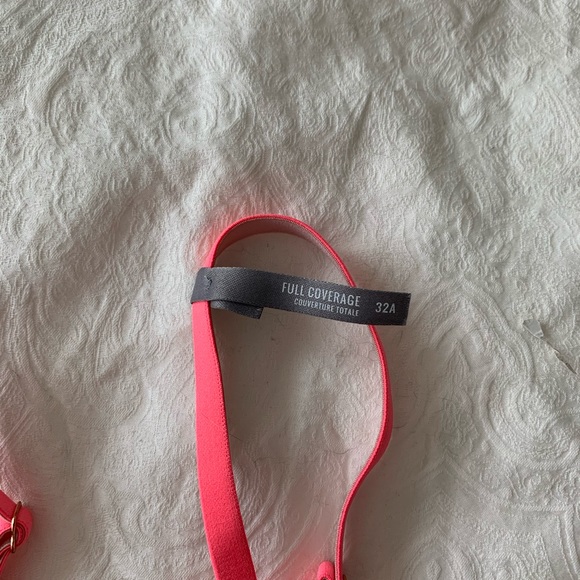 Aerie Real Me light pink bras - Picture 2 of 6